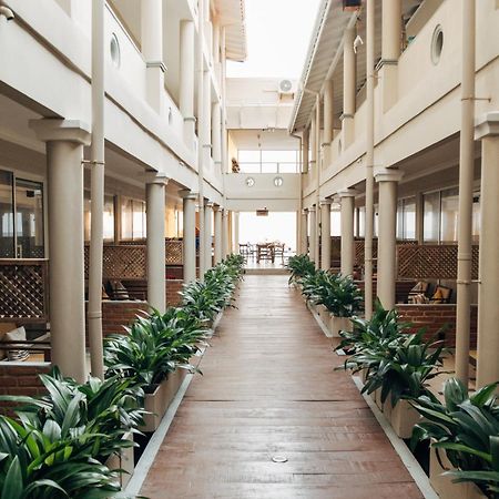 Neevana Hotel Hikkaduwa Extérieur photo