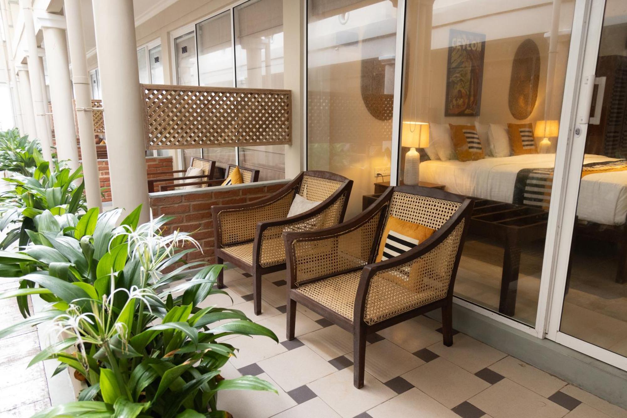 Neevana Hotel Hikkaduwa Extérieur photo
